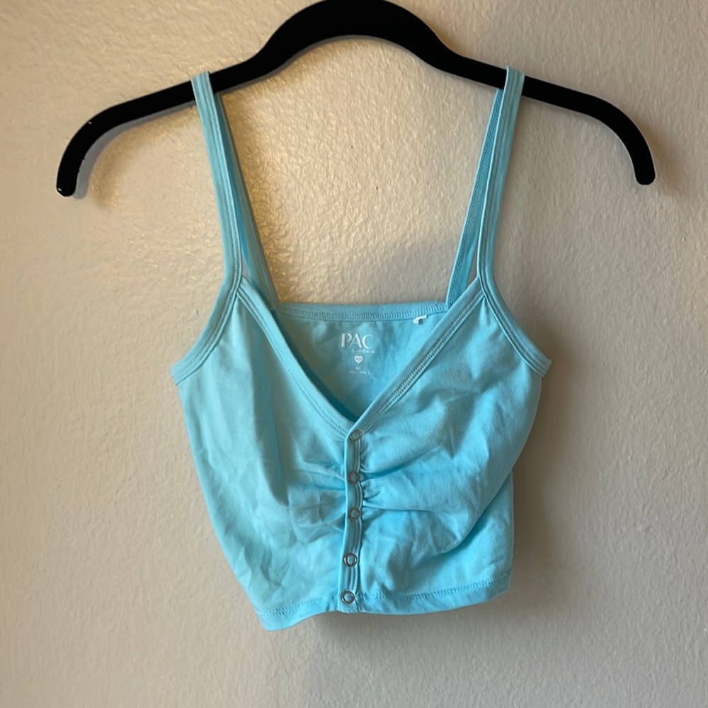 Blue tank top with v-neck and buttons
